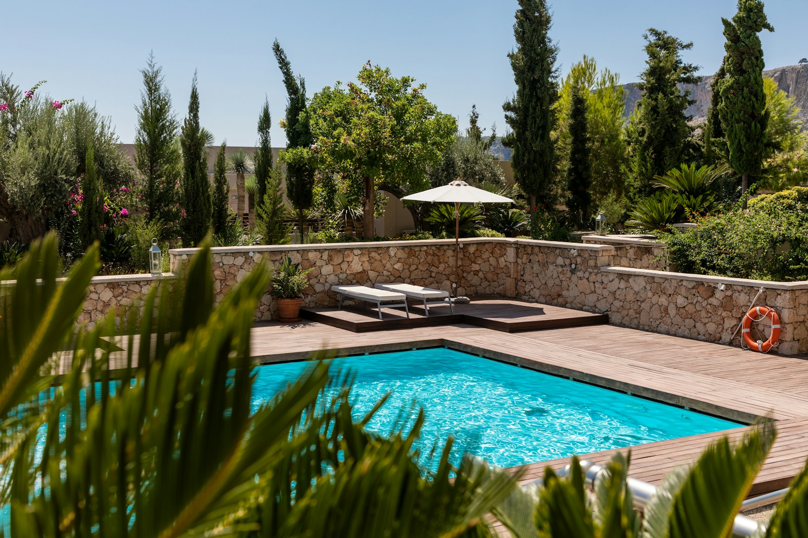 Emj Pool & Spa — Custom Pool Builder in Indio